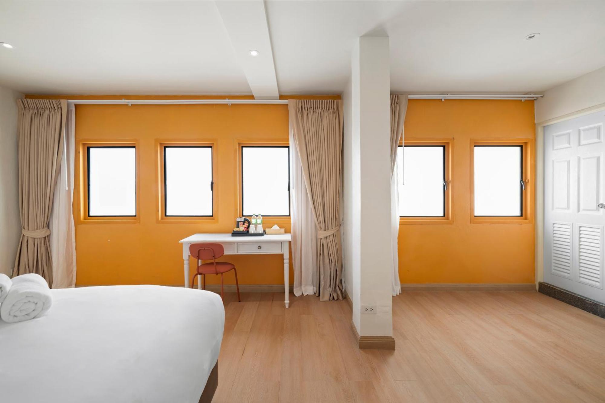 Hotel Horange Phuket Town Zimmer foto